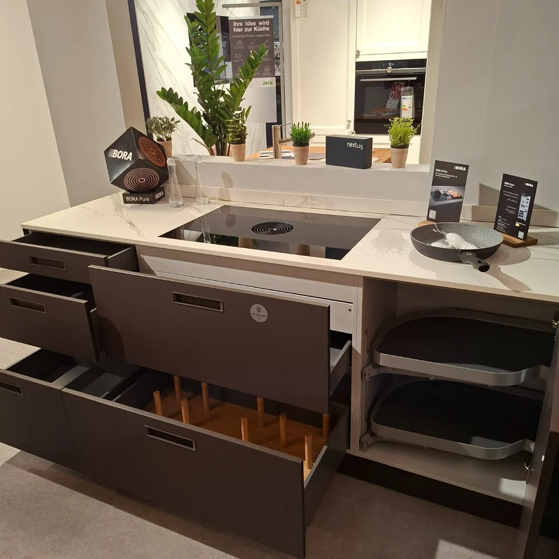Einbauküche NX240 Platte Marmor Gold Matt Nussbaum Natur Schichtstoff K492F SensiQ Mokkabraun Inklusive E-Geräte