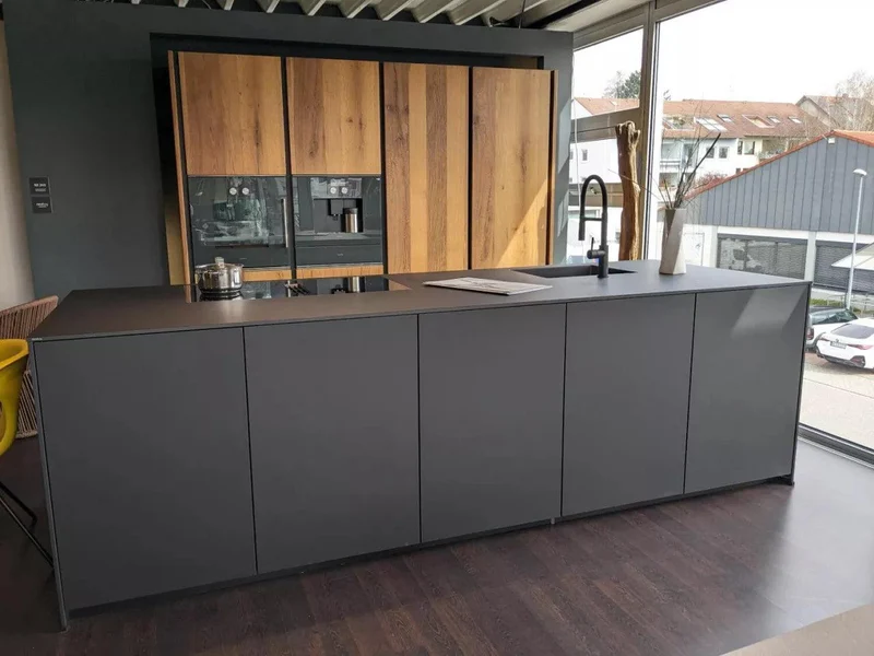 Küche NX240 NX650 K187F Fenix Onyxschwarz Samtmatt Und Alteiche