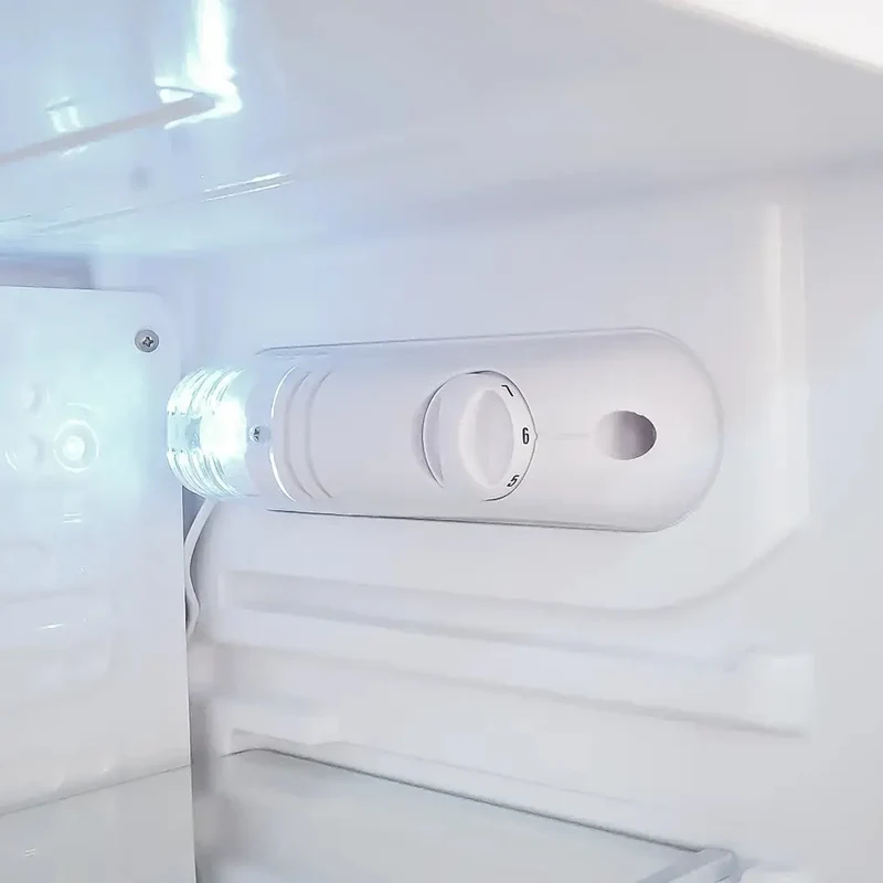 3.2 Kubikfuß Mini-Kühlschrank CR32