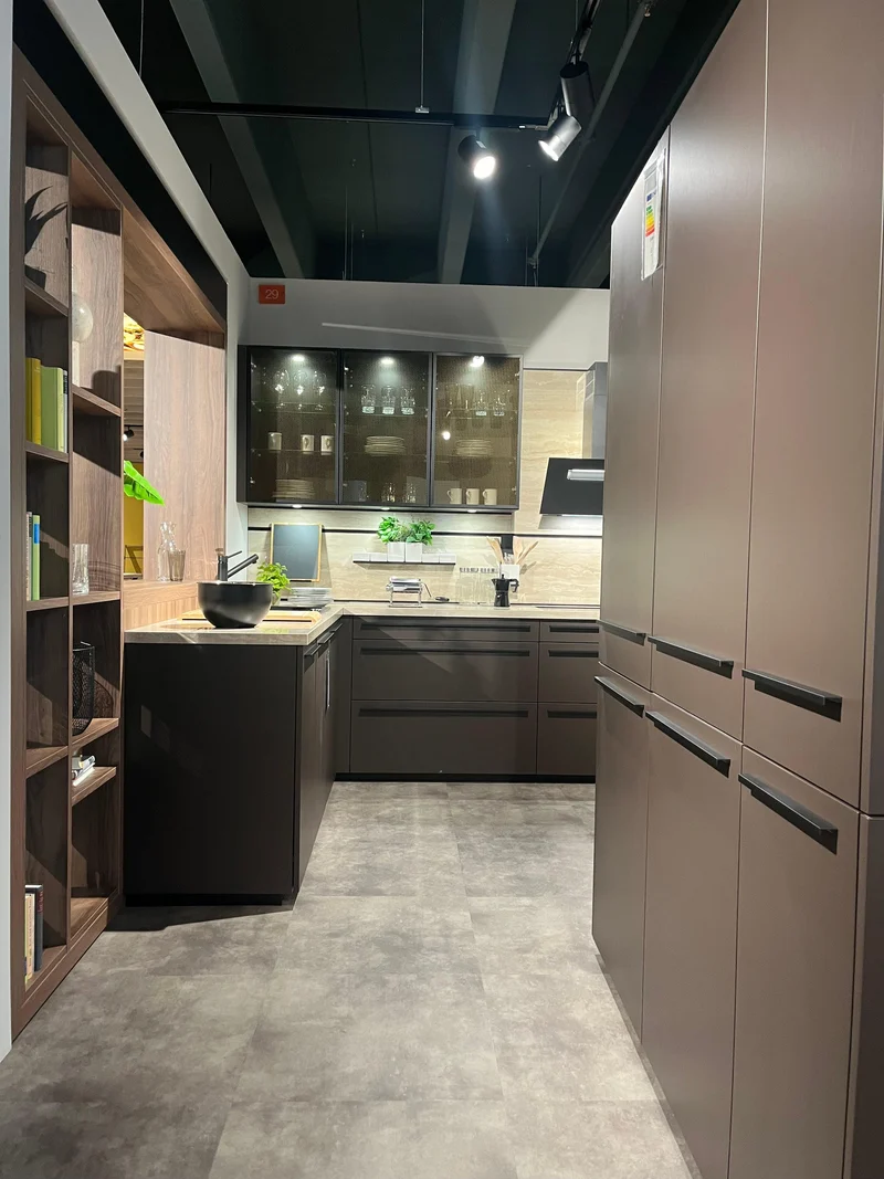 Küche Arp Arosa Satin Braun