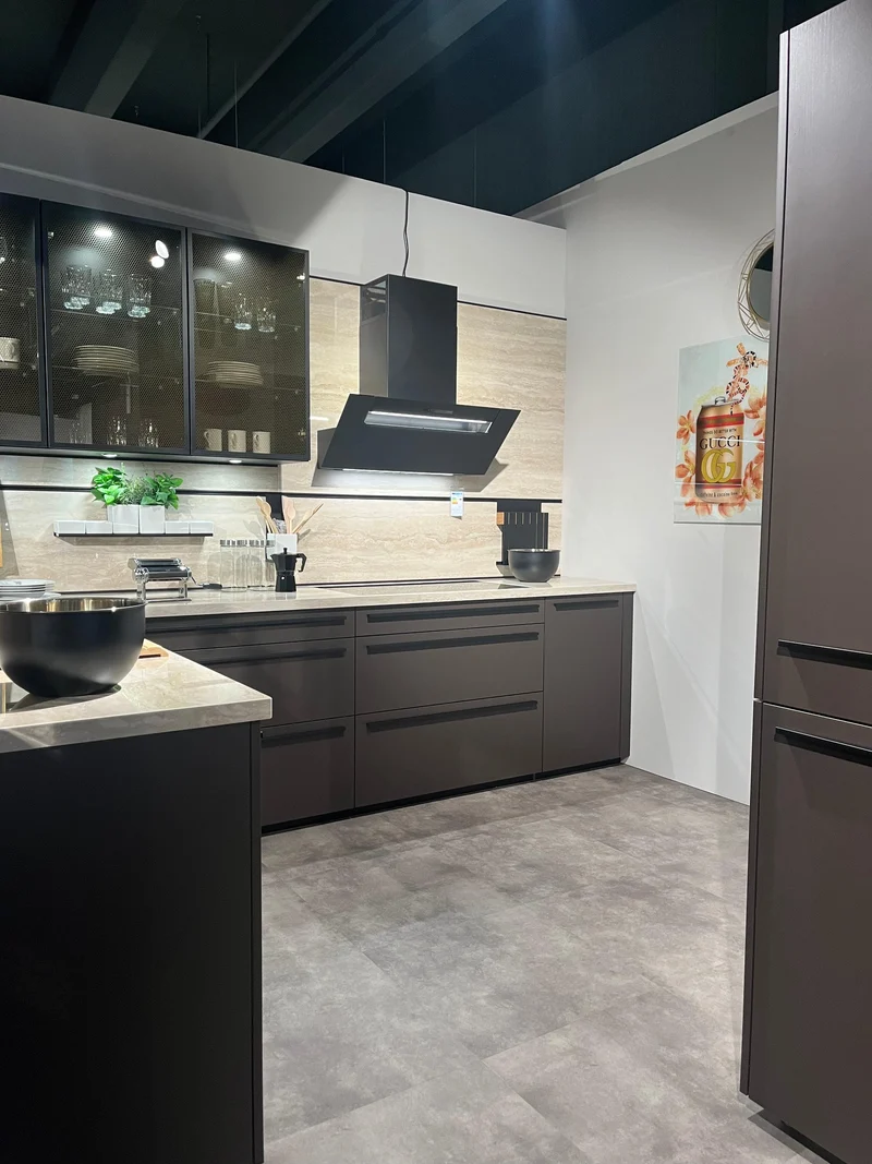 Küche Arp Arosa Satin Braun