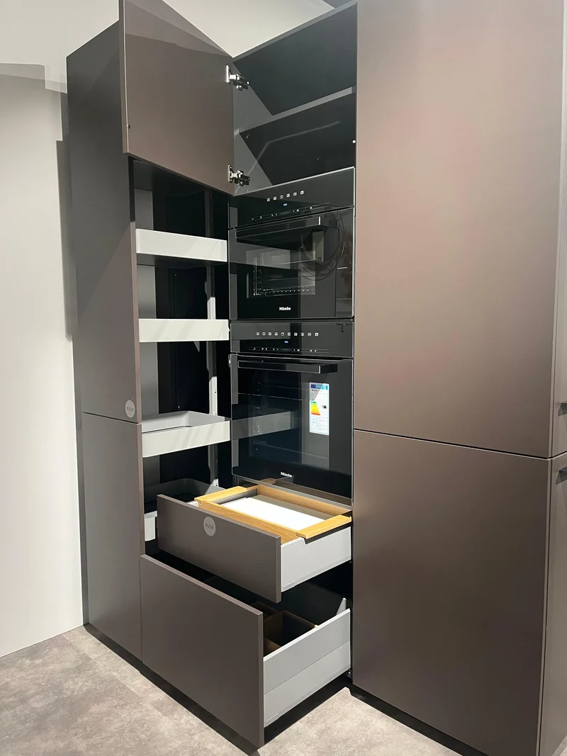 Küche Arp Arosa Satin Braun