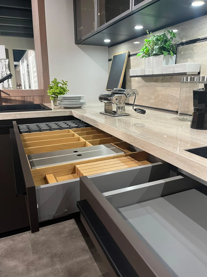 Küche Arp Arosa Satin Braun