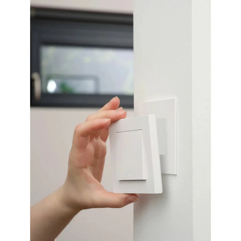 B-Ware OSRAM Schalter Wandschalter Fernbedienung SMART+ WIFI weiß magnetisch Smart Home