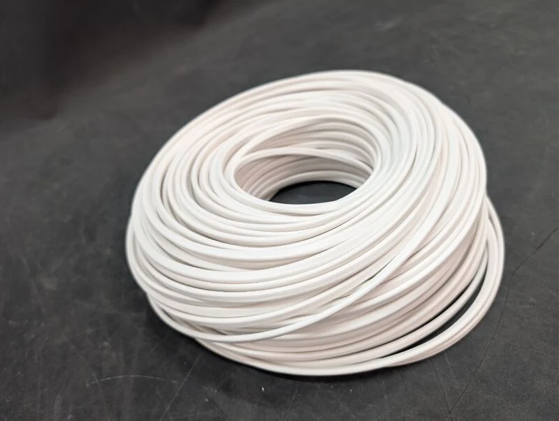 B-Ware H03VVH2-F 2x0,75 w Schlauchleitung 100 m PVC weiß 300 V Kupfer 36 g