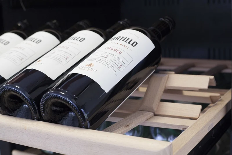 Weinkühlschrank 180 Flaschen Caso WineComfort 1800 Smart