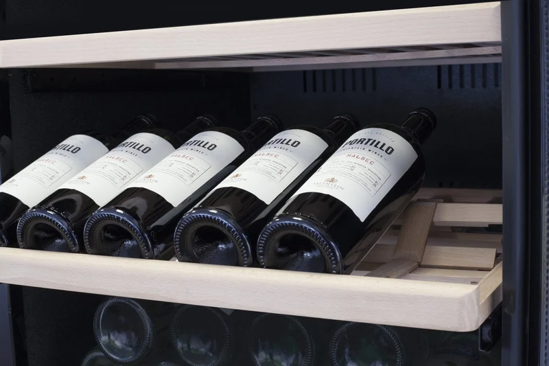 Weinkühlschrank 180 Flaschen Caso WineComfort 1800 Smart