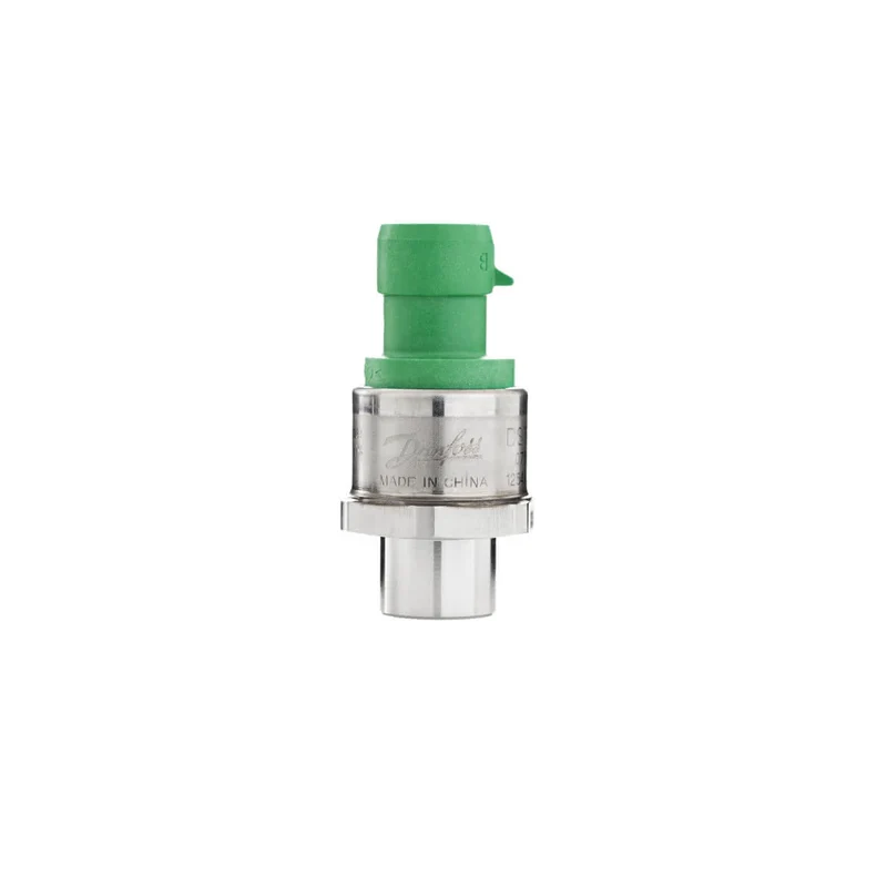 DST P110 Druckmessumformer Danfoss 075G1013