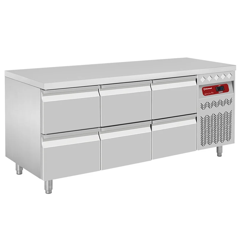 Profi-Kühltisch aus Edelstahl mit separaten Kühlzonen, DT178/P9_3XCA1/2-P9