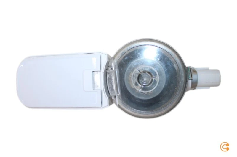 D-Ware UNIVERSUM VC500-22 Akku-Staubsauger inkl. Zweitakku SIEHE TEXT/FOTO