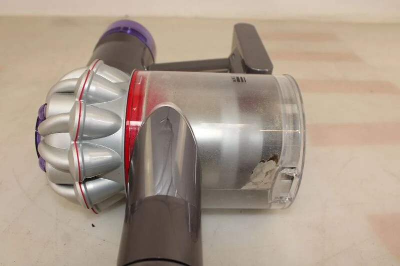 Dyson Akkusauger V8 Silber-Nickel Staubsauger Handstaubsauger 2 Tier Radial